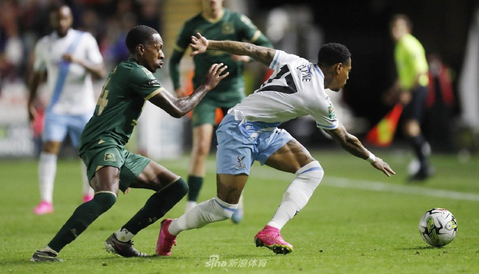 4次助攻 4次助攻